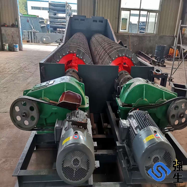 雙螺旋洗砂機-移動螺旋式洗砂機設備,高效節(jié)能減排,您的不二之選